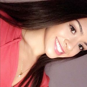 Meet your Posher, Isabella